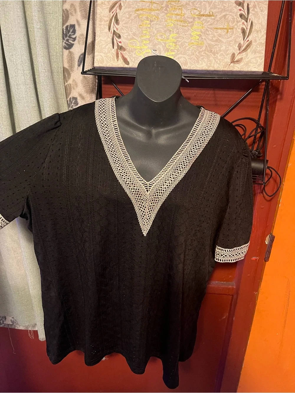 Black V-Neck Tunic Top with Cream Crochet Trim - Picture 3 of 3